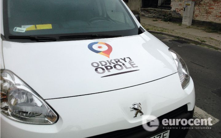 Odkryj Opole - oklejony samochód przez agencję reklamową Eurocent