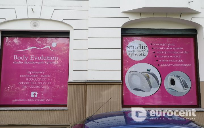 Witryny salonu kosmetycznego BodyEvolution oklejone przez agencję Eurocent Opole
