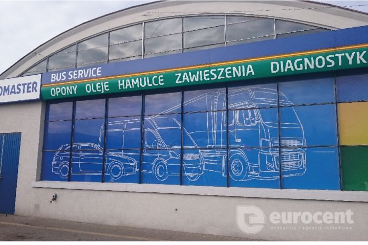 Witryna Euromaster oklejona przez Eurocent Opole