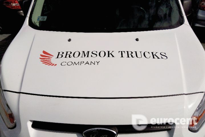 Bromsok Truck oklejony folią na masce przez Eurocent